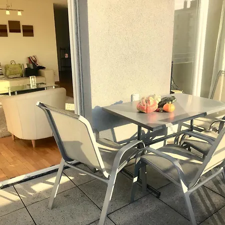 174 Close To Unil Epfl Spacious Modern And Free Parking Included Apartmán