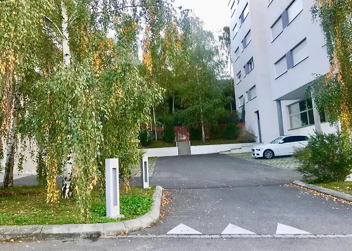 174 Close To Unil Epfl Spacious Modern And Free Parking Included Лозана